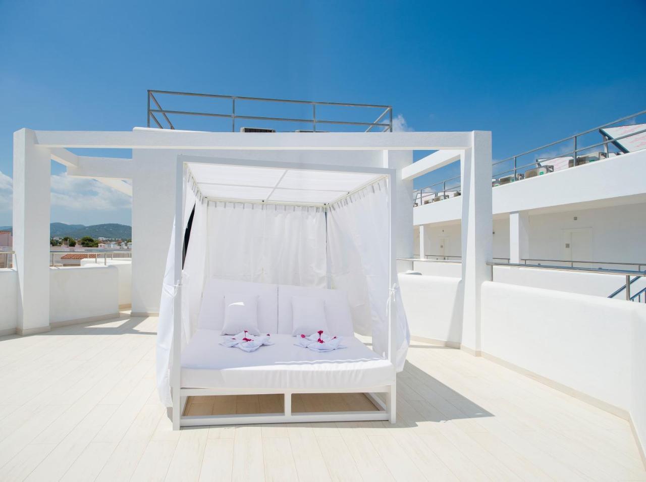 My Way Luxury Ibiza Studio - Ab Group Playa d'en Bossa Kültér fotó
