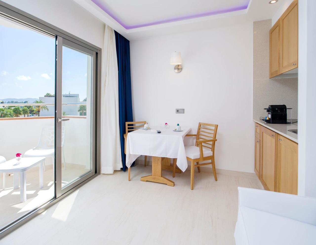 My Way Luxury Ibiza Studio - Ab Group Playa d'en Bossa Kültér fotó
