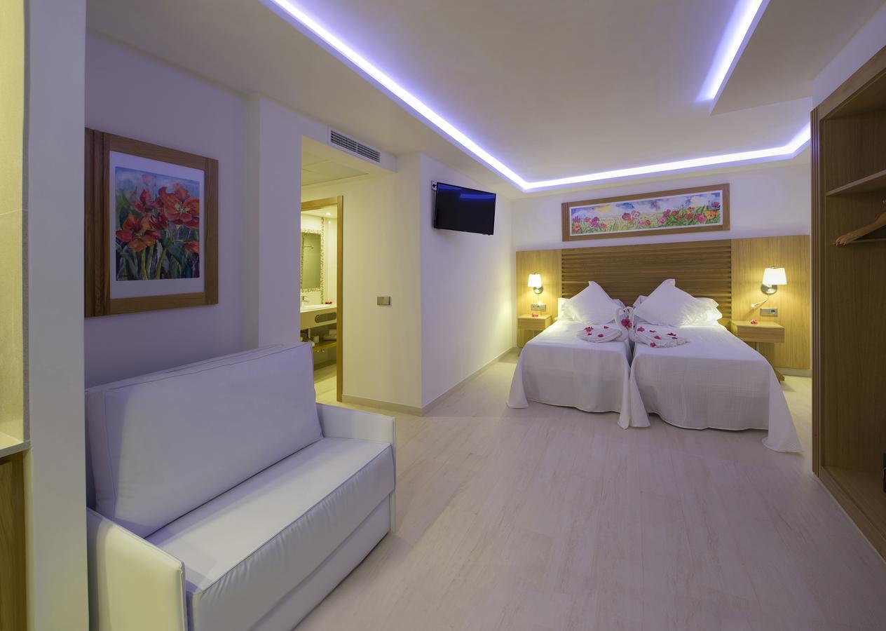 My Way Luxury Ibiza Studio - Ab Group Playa d'en Bossa Kültér fotó