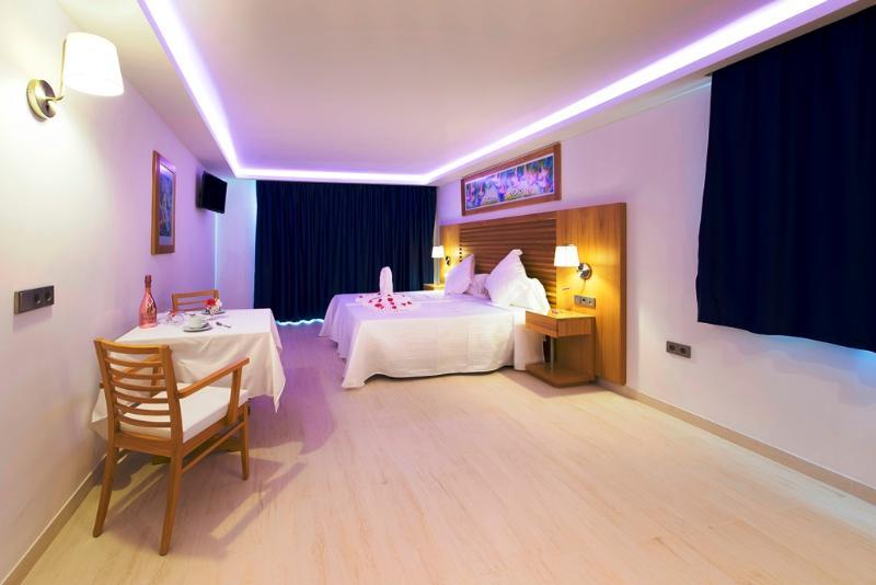 My Way Luxury Ibiza Studio - Ab Group Playa d'en Bossa Kültér fotó
