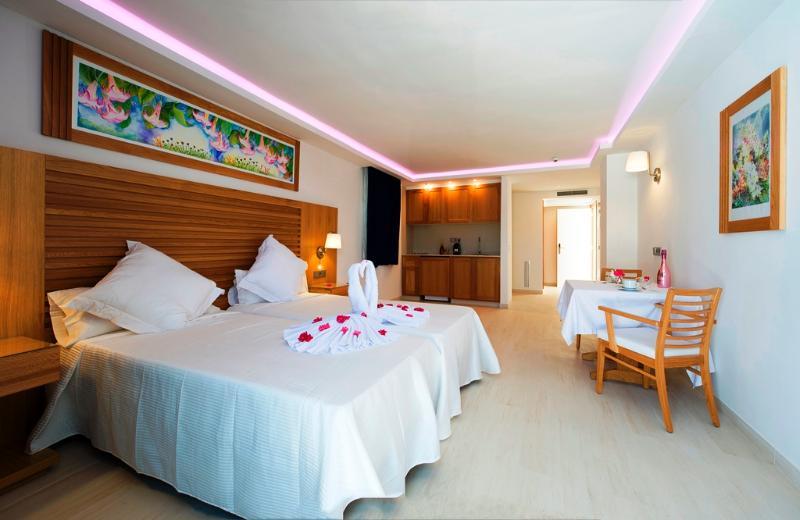 My Way Luxury Ibiza Studio - Ab Group Playa d'en Bossa Kültér fotó